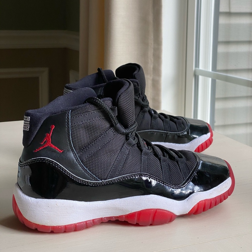 Air Jordan Retro Bred 11 (2019)